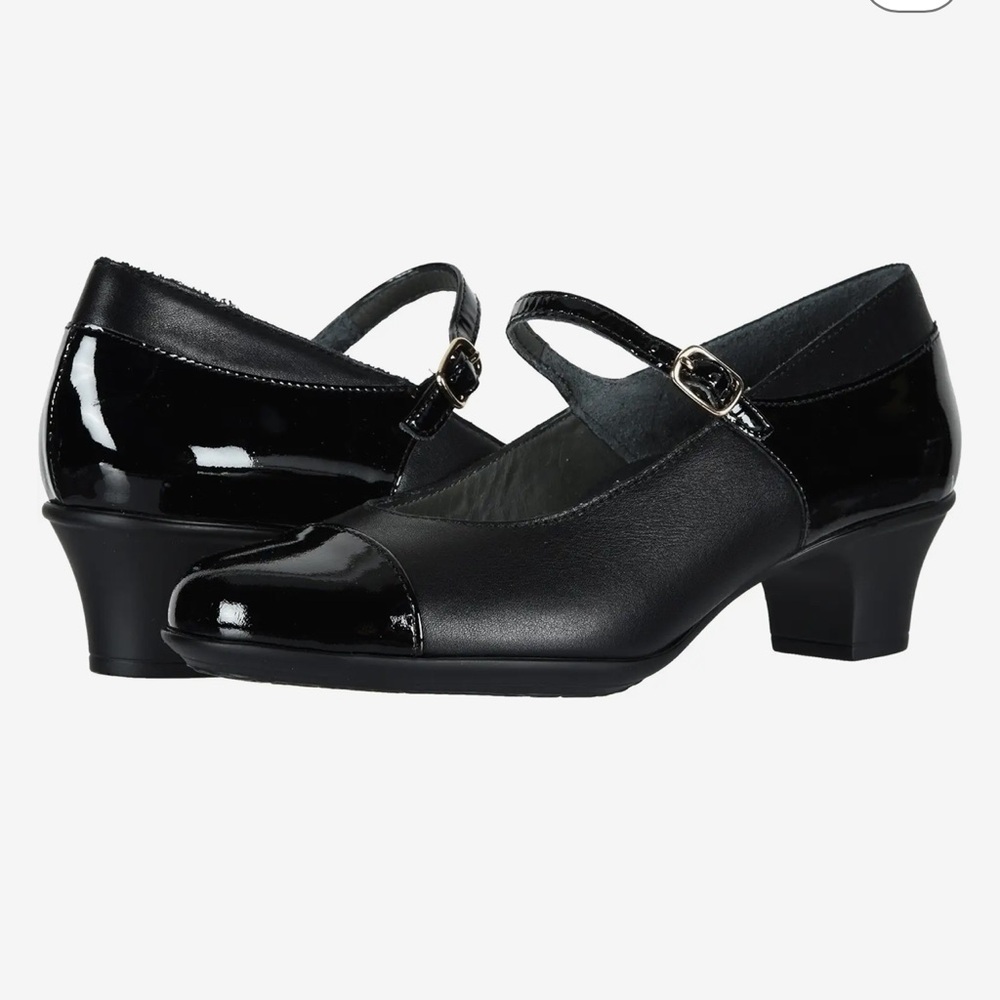 SAS Isabel Mary Jane heel pump black matte and patent leather size 8.5